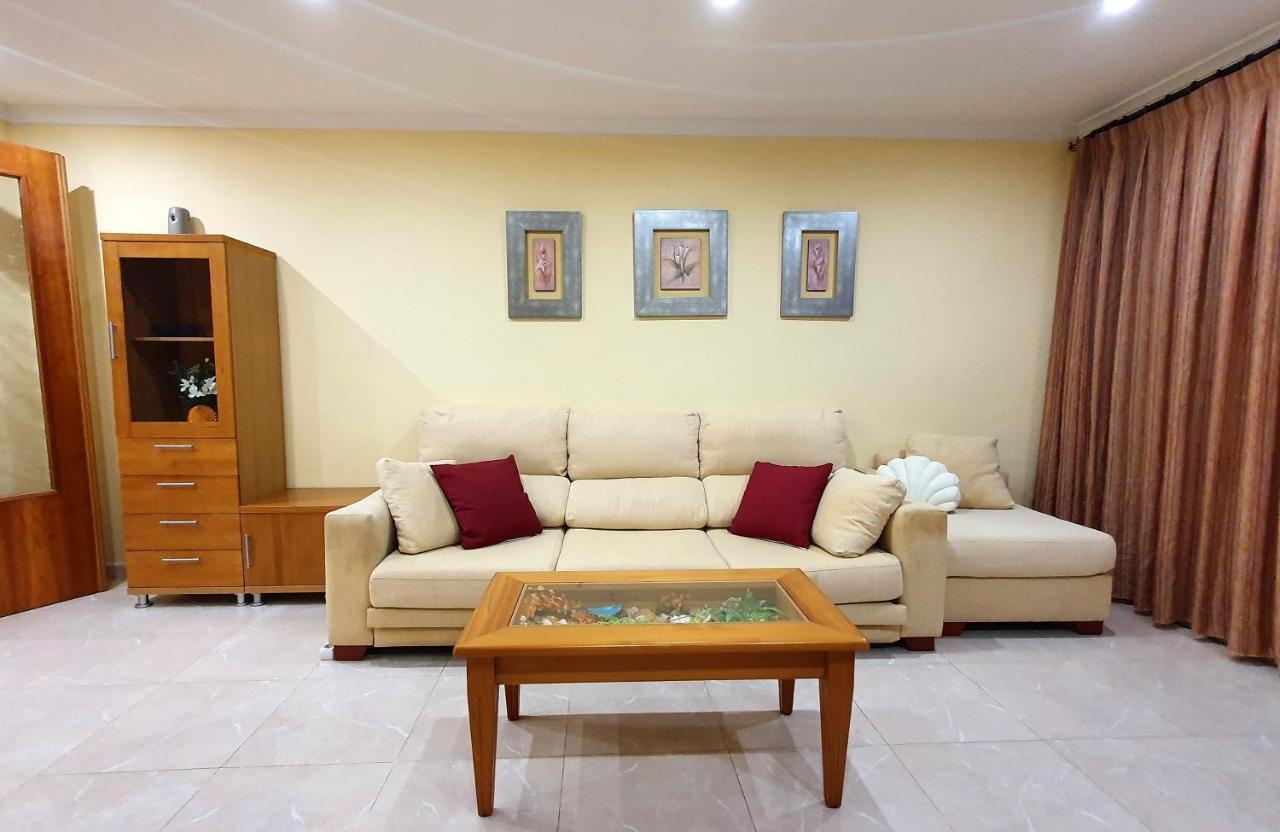 Ferienwohnung Piso Familiar Con Amplia Terraza 300M De La Playa Cullera Exterior foto